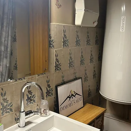 Au Pied Des Pistes A Super - Fr-1-814-61 * Besse-et-Saint-Anastaise