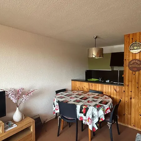 Apartment Au Pied Des Pistes A Super - Fr-1-814-61